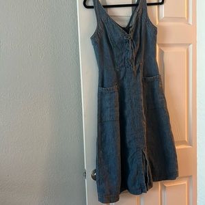 Holding Horses Dre’s